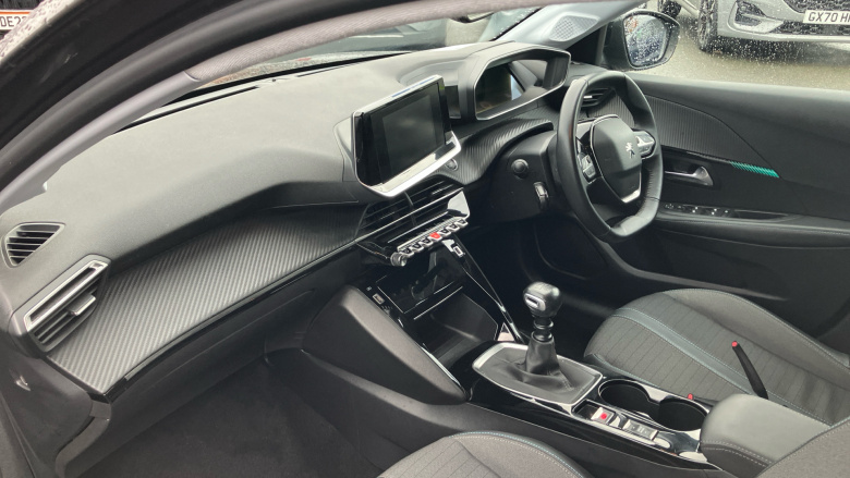 Peugeot 208 1.2 PureTech 100 Allure Premium 5dr Petrol Hatchback